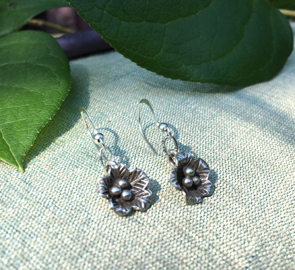 Jwl-EAR-HTr-Flwer-3dot
